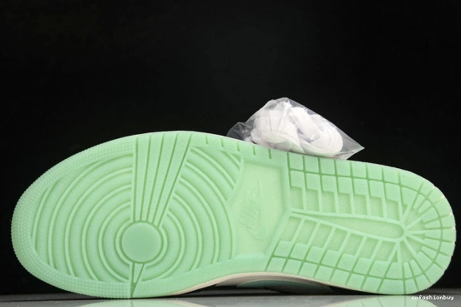 1 Jordan CQ9828-131 Island Air Low Green 1115